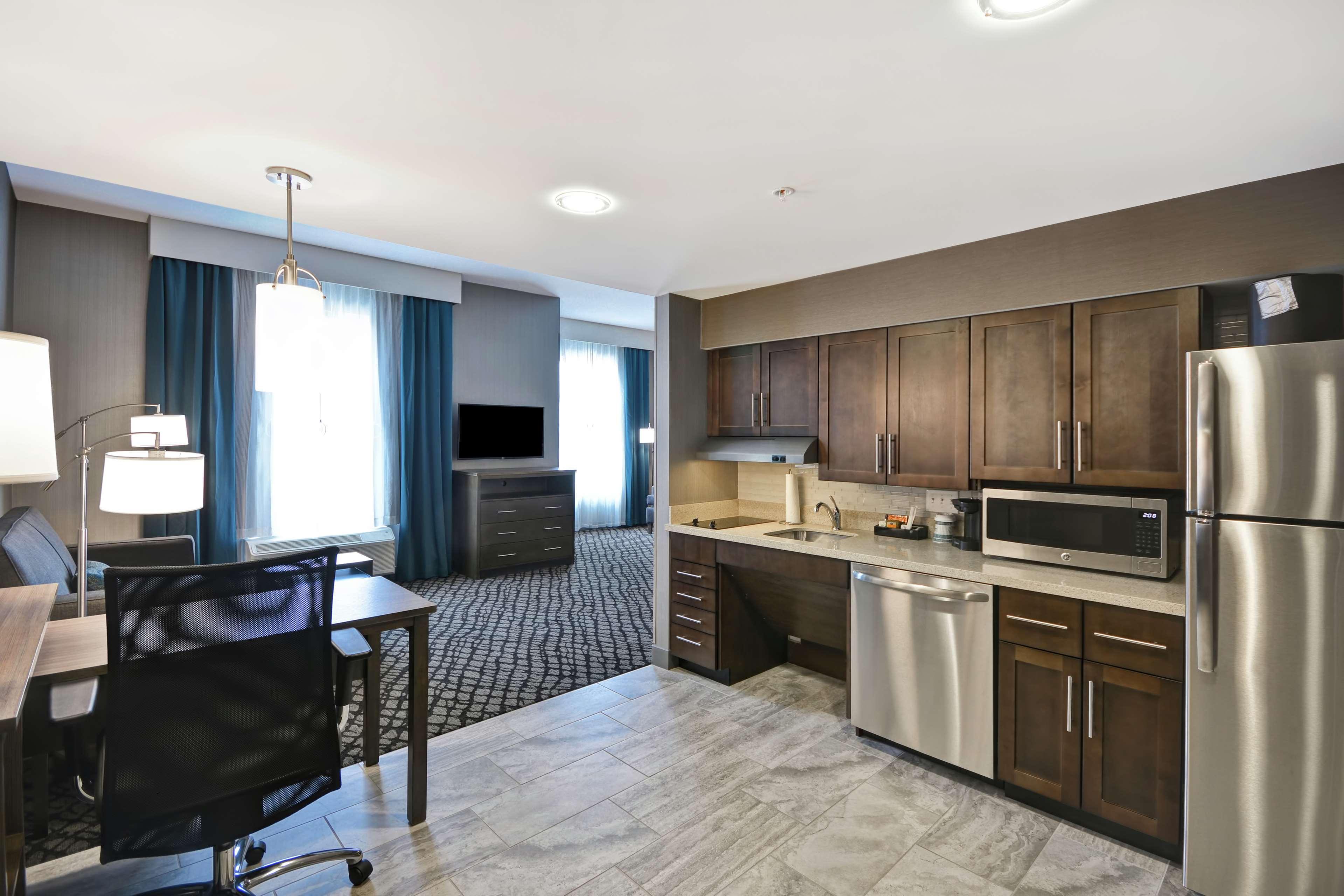 Homewood Suites By Hilton Warren Detroit Экстерьер фото