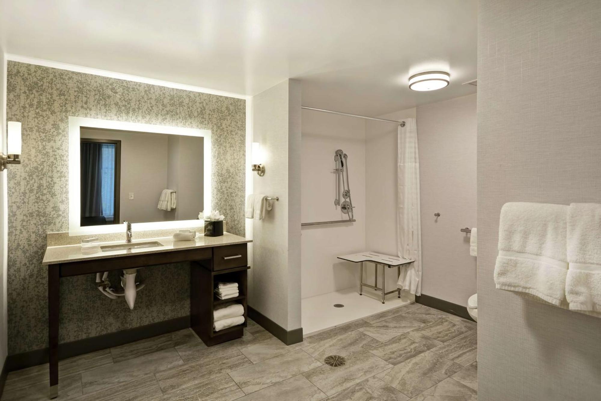 Homewood Suites By Hilton Warren Detroit Экстерьер фото