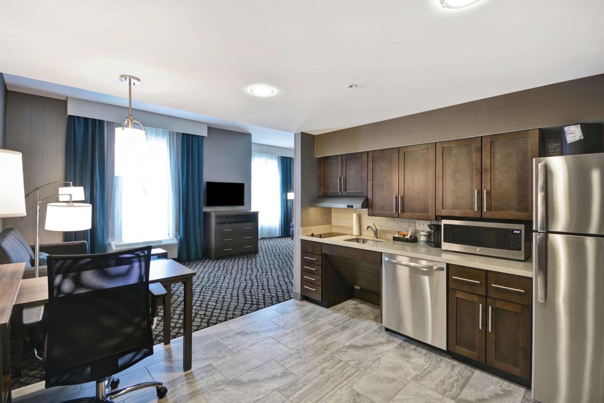Homewood Suites By Hilton Warren Detroit Экстерьер фото